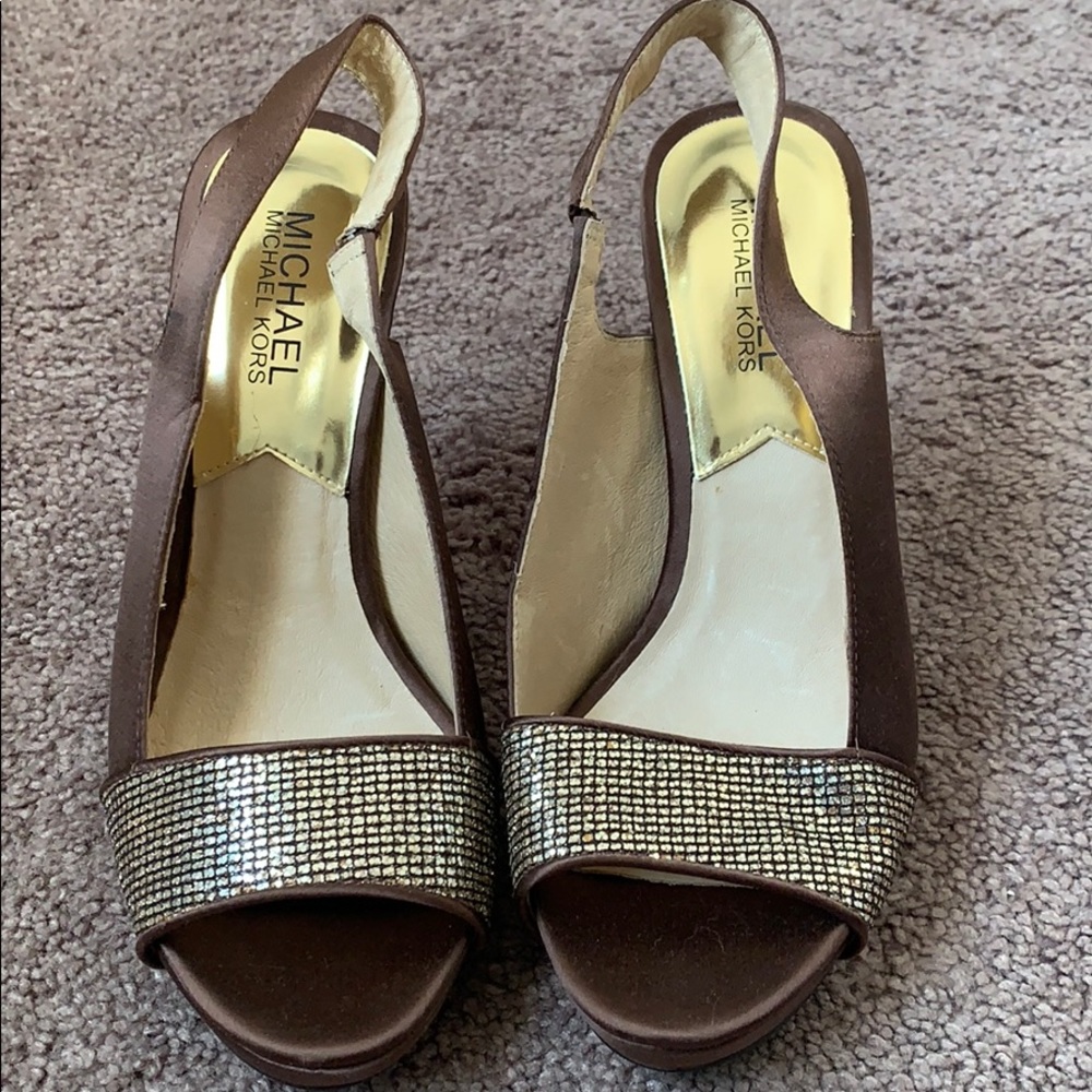 NWOT. Michael Kors Ladies Brown Evening Heels. Wore 1 time.